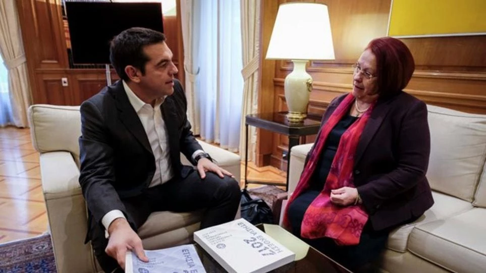 Συνάντηση Τσίπρα με τη Γενική Επιθεωρήτρια Δημόσιας Διοίκησης – Σάλος στο twitter